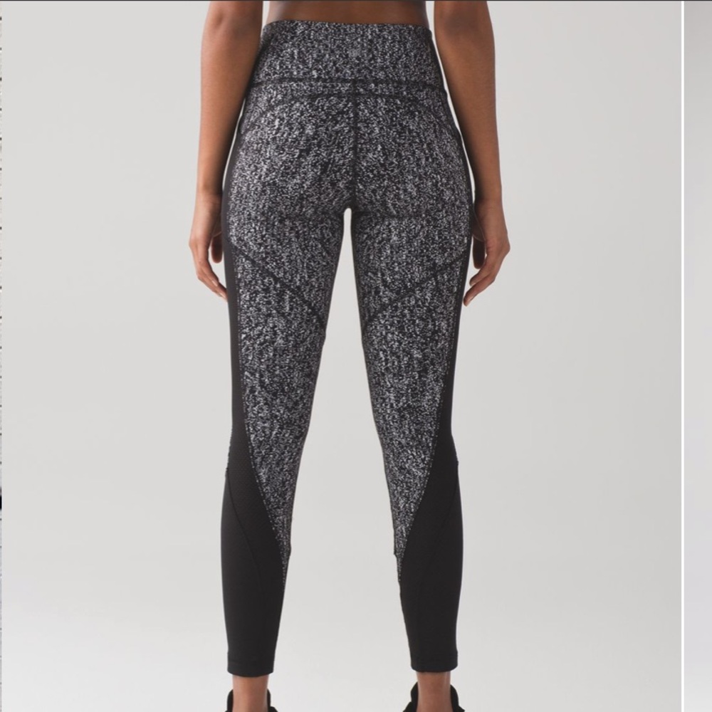 lululemon Black, Gray and white Leggings
